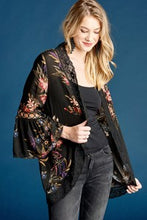 Load image into Gallery viewer, Floral Crochet Trim Open Front Kimono